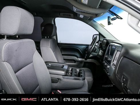 Used 2018 Chevrolet Silverado 1500 LT w/ All Star Edition image 19