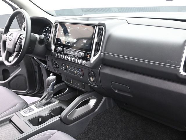 New 2026 Nissan Frontier SV w/ Tow Package AWD/4WD image 34