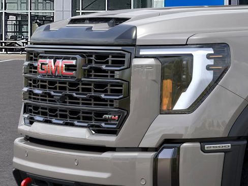 New 2026 GMC Sierra 2500 AT4 image 13