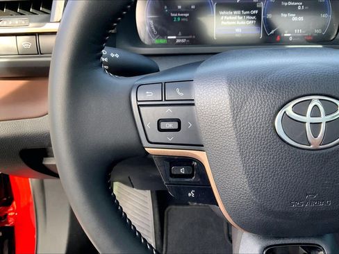 Used 2024 Toyota Crown Limited image 24