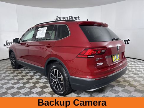 Used 2021 Volkswagen Tiguan SE image 8