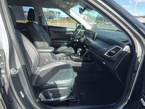 Used 2024 Kia Seltos SX image 18