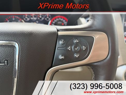 Used 2015 GMC Yukon Denali w/ Premium Package RWD image 23
