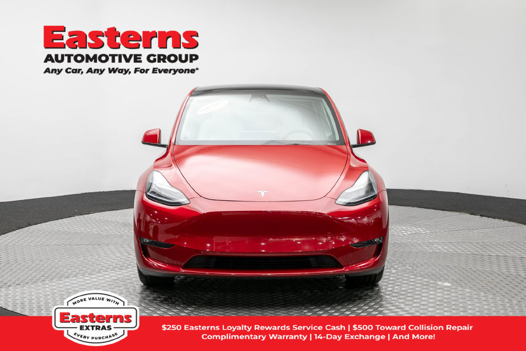 Used 2023 Tesla Model Y Long Range AWD/4WD image 3