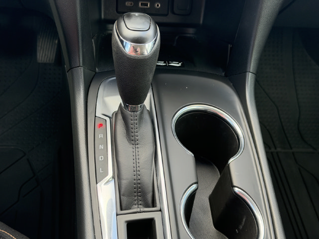 Used 2021 Chevrolet Equinox Premier FWD image 29