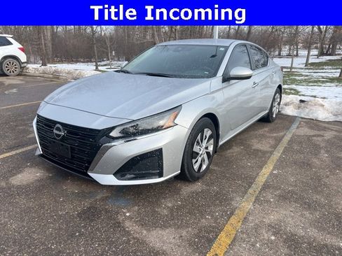 Certified 2023 Nissan Altima 2.5 S image 1