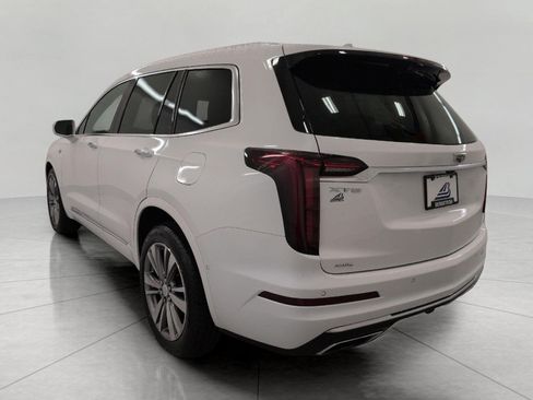 Used 2020 Cadillac XT6 Premium Luxury w/ Platinum Package AWD/4WD image 20