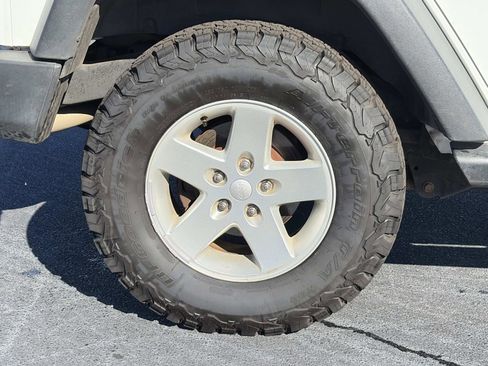 Used 2014 Jeep Wrangler Unlimited Sport w/ Quick Order Package 23S image 9