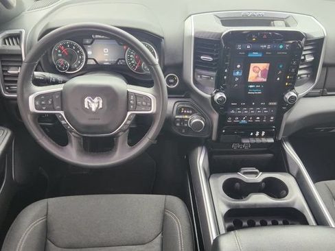 Used 2025 RAM 1500 Big Horn AWD/4WD image 28