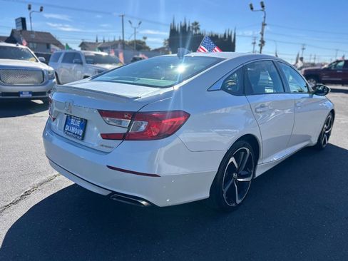 Used 2018 Honda Accord Sport image 7