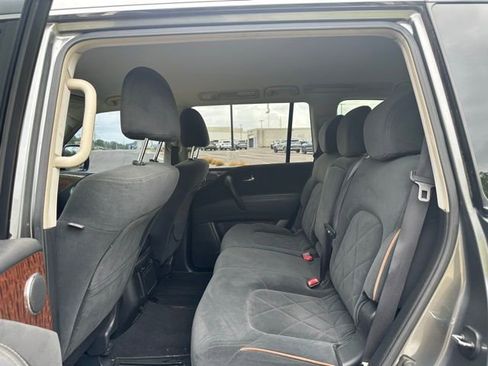 Used 2017 Nissan Armada SV AWD/4WD image 10