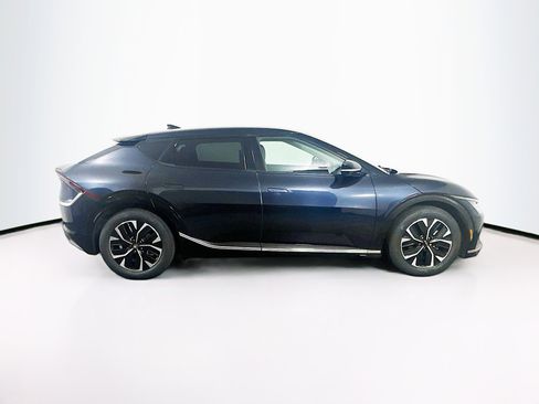 Used 2023 Kia EV6 Wind RWD image 10