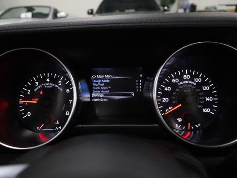 Used 2021 Ford Mustang GT Premium w/ Carbon Sport Interior Package image 27