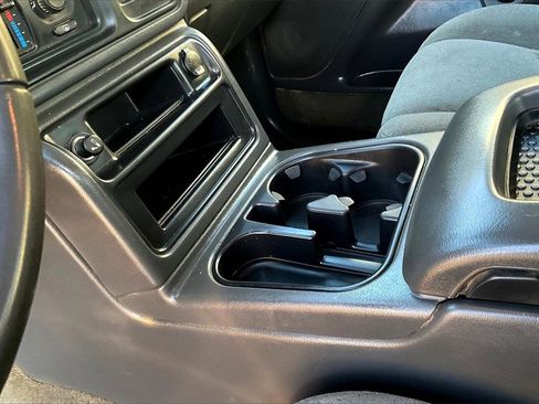 Used 2003 Chevrolet Silverado 2500 LS w/ Skid Plate Package image 18