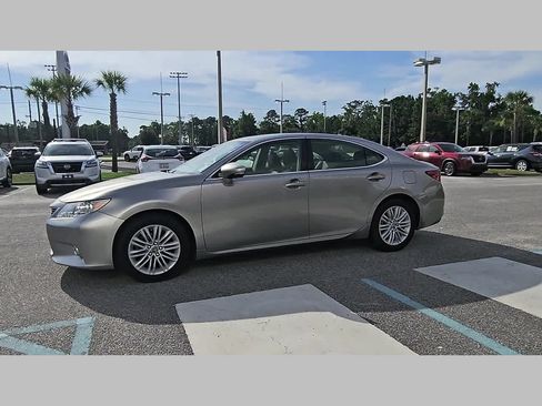 Used 2015 Lexus ES 350 w/ Luxury Package FWD image 26