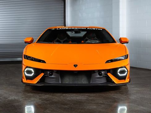 Used 2026 Lamborghini Temerario AWD/4WD image 8