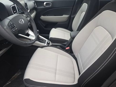 New 2026 Hyundai Venue SEL image 27