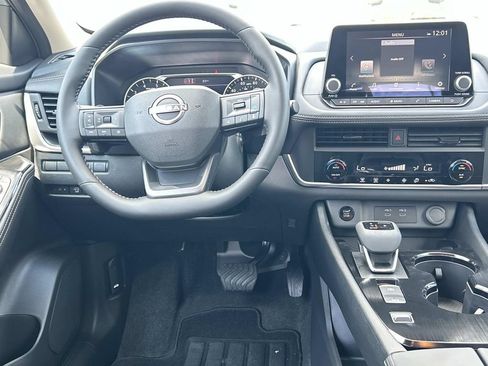 New 2026 Nissan Rogue SV FWD image 24