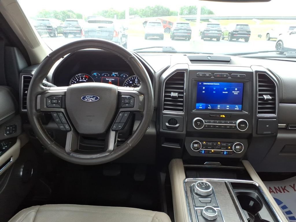 Used 2021 Ford Expedition Max Limited AWD/4WD image 13