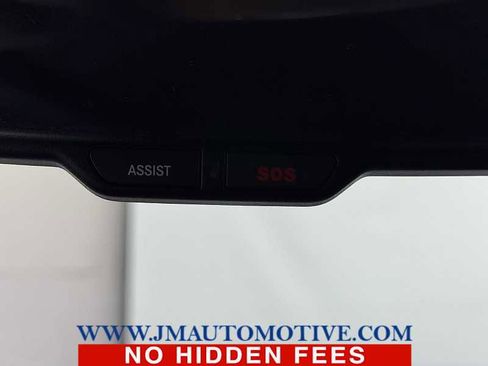 Used 2022 Chrysler 300 S image 39