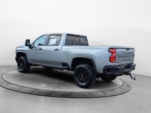 Used 2026 Chevrolet Silverado 2500 ZR2 AWD/4WD image 5