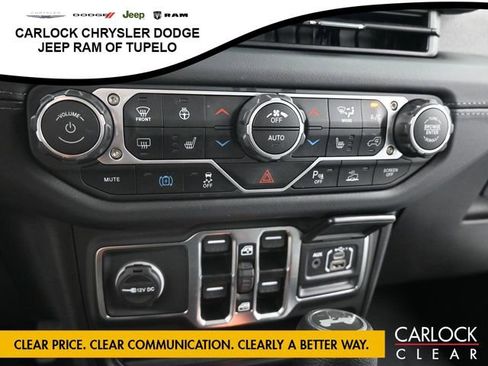 Used 2025 Jeep Wrangler Sahara w/ Safety Group AWD/4WD image 20