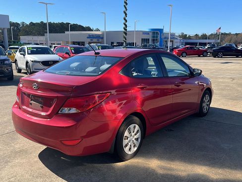 Used 2015 Hyundai Accent GLS w/ Option Group 02 image 5