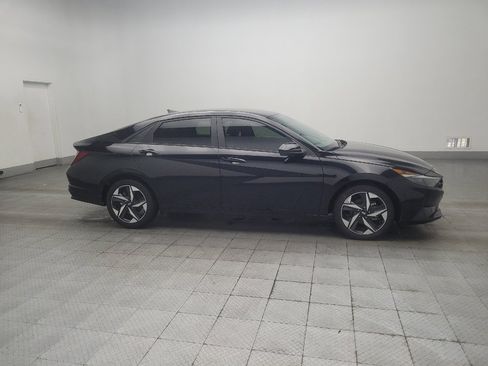 Used 2023 Hyundai Elantra SEL w/ Convenience Package FWD image 11