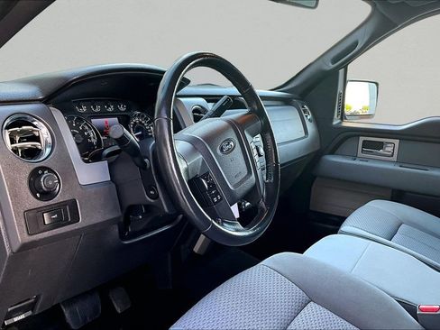 Used 2011 Ford F150 XLT w/ XLT Chrome Pkg AWD/4WD image 16