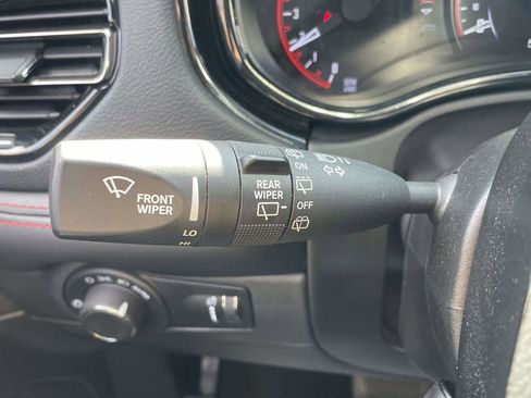 Certified 2024 Dodge Durango GT image 33