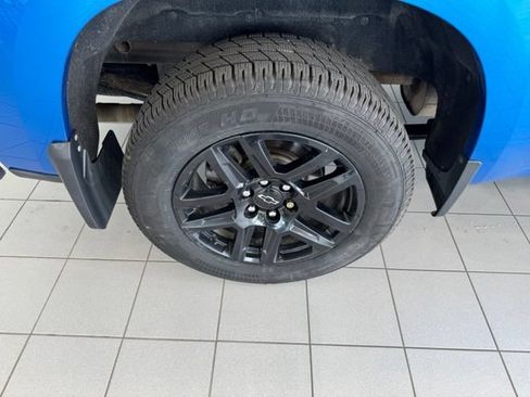 Certified 2022 Chevrolet Silverado 1500 RST AWD/4WD image 38