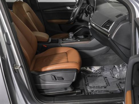 Used 2022 Audi Q5 2.0T Premium w/ Convenience Package image 46