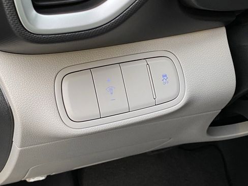 New 2026 Hyundai Venue SEL image 12