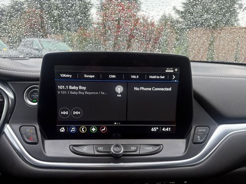 Used 2025 Chevrolet Blazer LT image 21