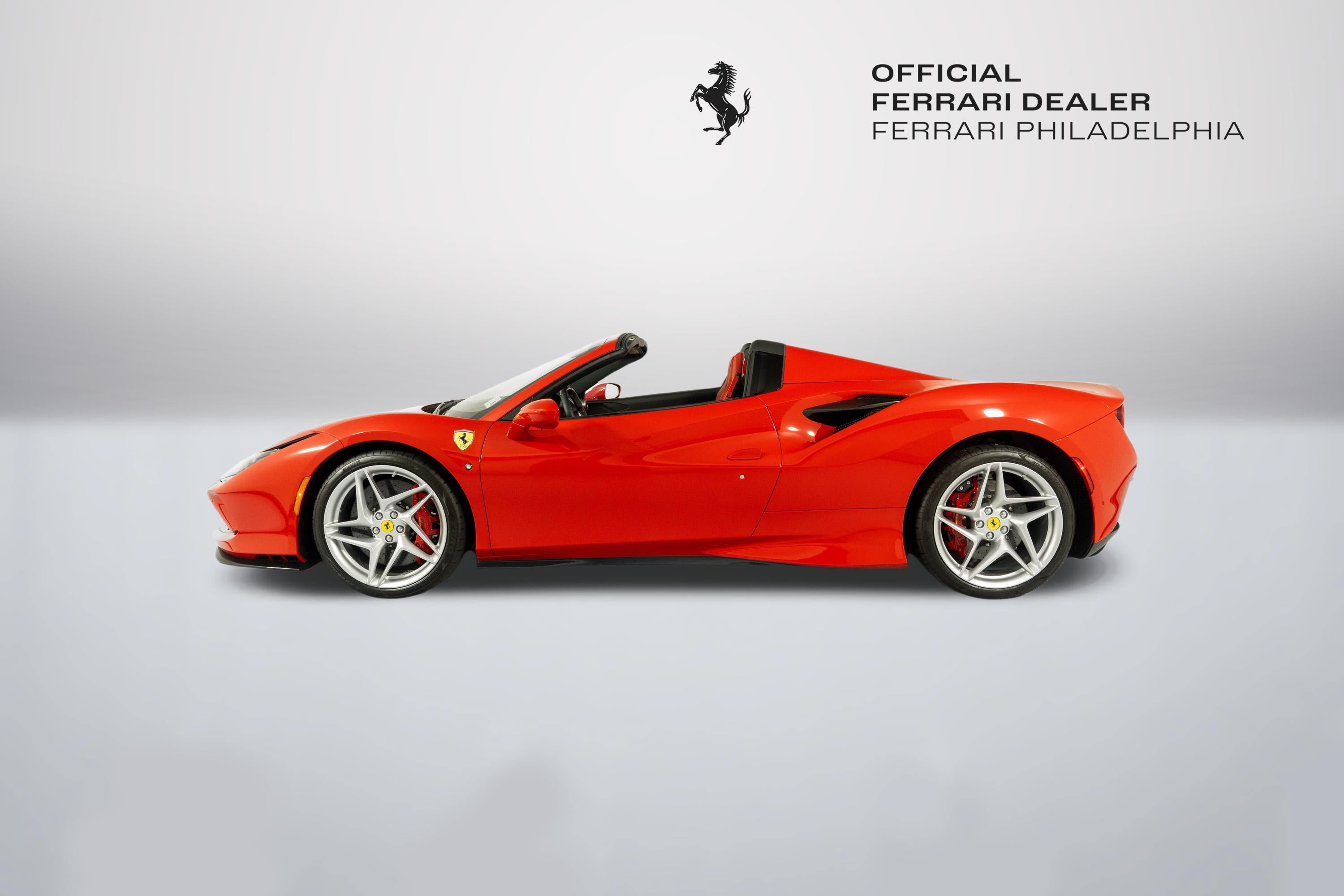 Certified 2021 Ferrari F8 Tributo RWD image 4