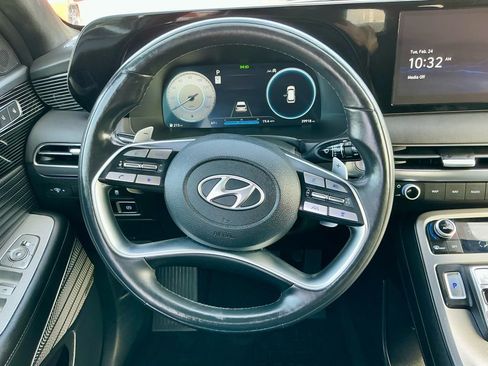Used 2024 Hyundai Palisade Calligraphy image 36