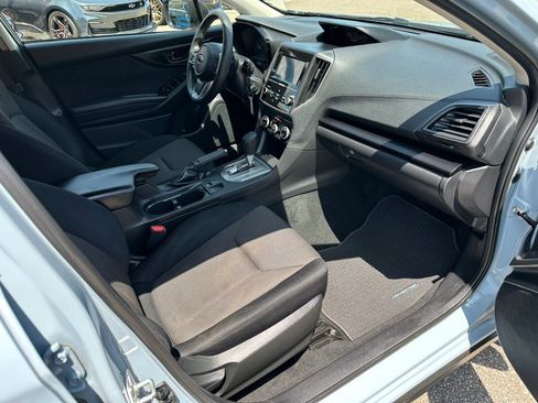 Used 2021 Subaru Crosstrek 2.0i AWD/4WD image 12