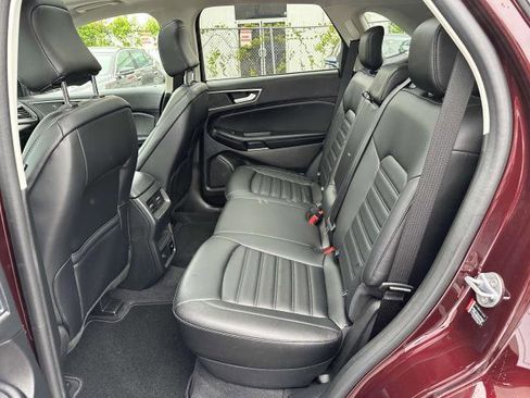Used 2024 Ford Edge SEL w/ Convenience Package image 14