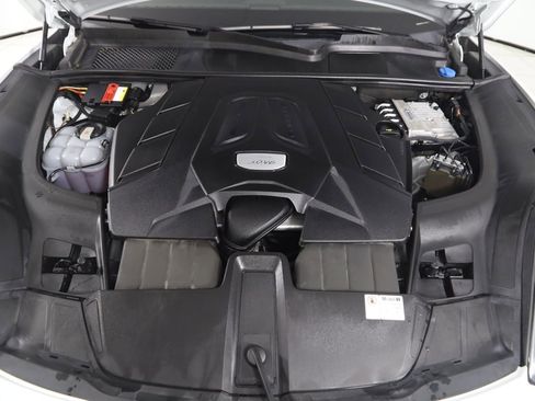 Used 2020 Porsche Cayenne AWD/4WD image 62