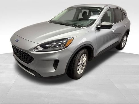 Used 2022 Ford Escape SE w/ Convenience Package image 1