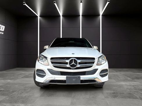 Used 2017 Mercedes-Benz GLE 350 4MATIC image 3