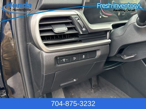 Used 2023 Kia Telluride S w/ S Sunroof Package image 21