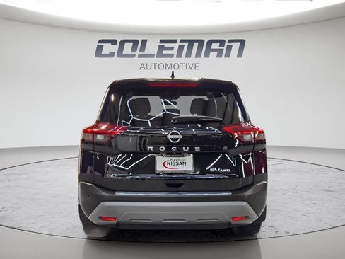 Certified 2023 Nissan Rogue SV AWD/4WD image 5