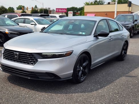 Certified 2026 Honda Accord Sport image 2