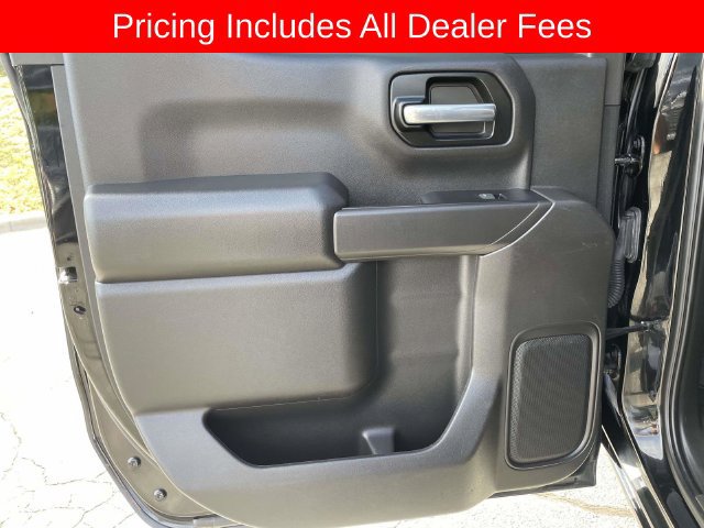 Used 2022 Chevrolet Silverado 1500 Custom Trail Boss AWD/4WD image 17