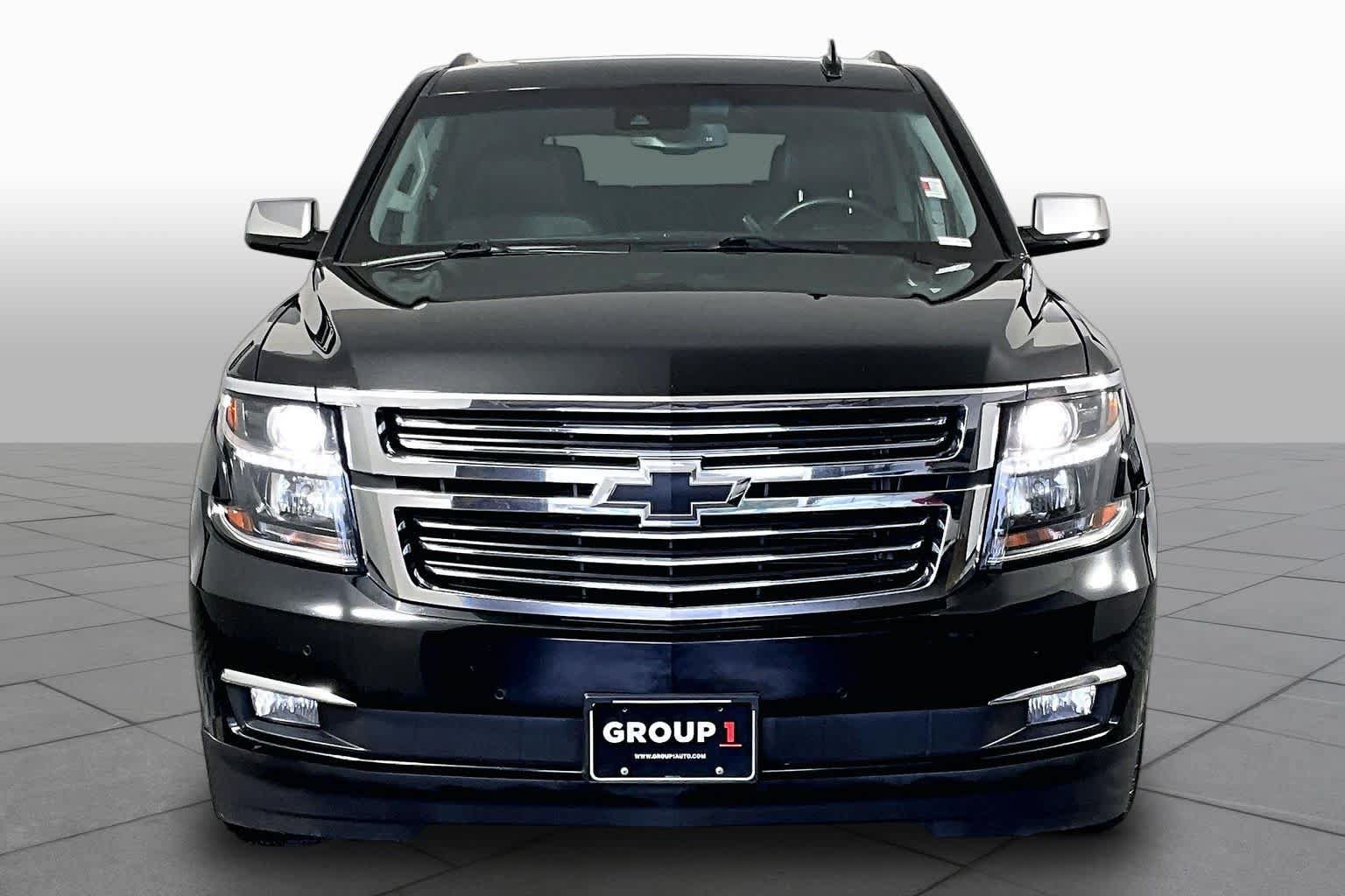 Used 2017 Chevrolet Tahoe Premier AWD/4WD image 4