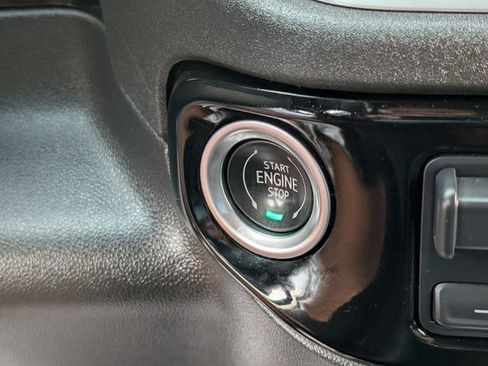 Used 2022 GMC Sierra 1500 SLT w/ SLT Premium Plus Package image 30