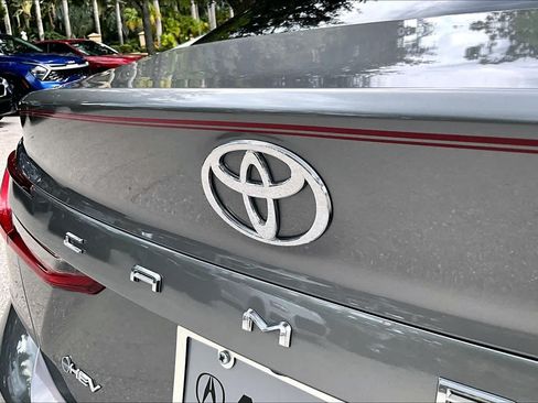 Used 2025 Toyota Camry XLE w/ Premium Plus Package FWD image 31