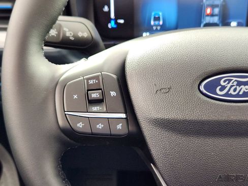 New 2026 Ford Maverick XLT w/ XLT Luxury Package FWD image 19