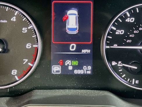 Certified 2025 Subaru Outback Limited w/ Popular Package #2 AWD/4WD image 11